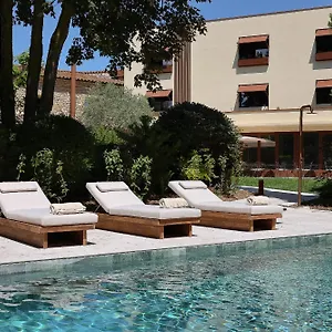 **** Hotel & Restaurants - Maison Chabran Francia
